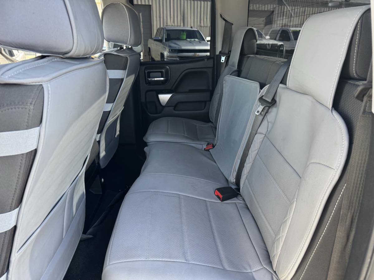 Used 2018 Chevrolet Silverado 1500 LT w/ All Star Edition image 17