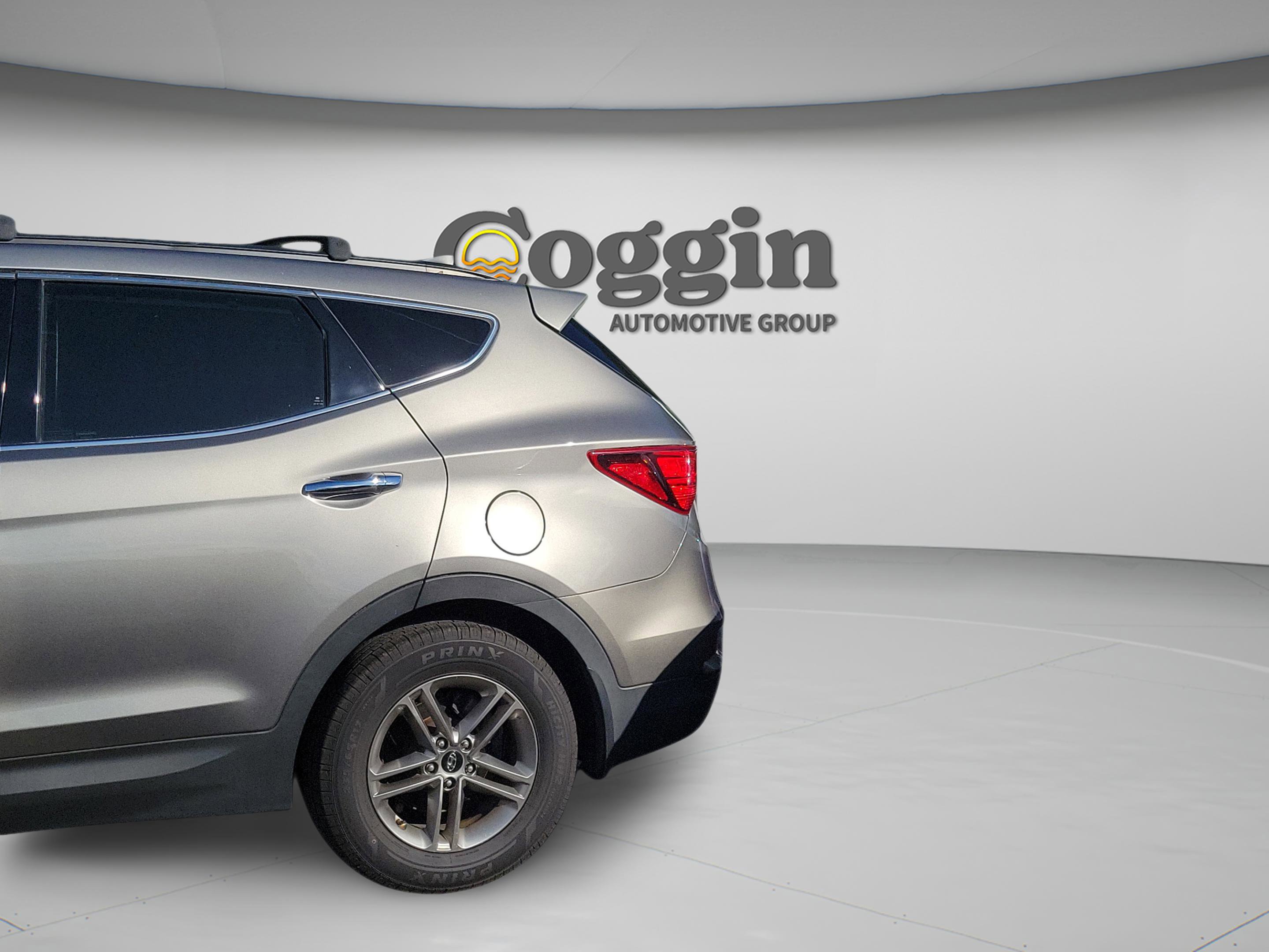 Used 2018 Hyundai Santa Fe Sport FWD image 23