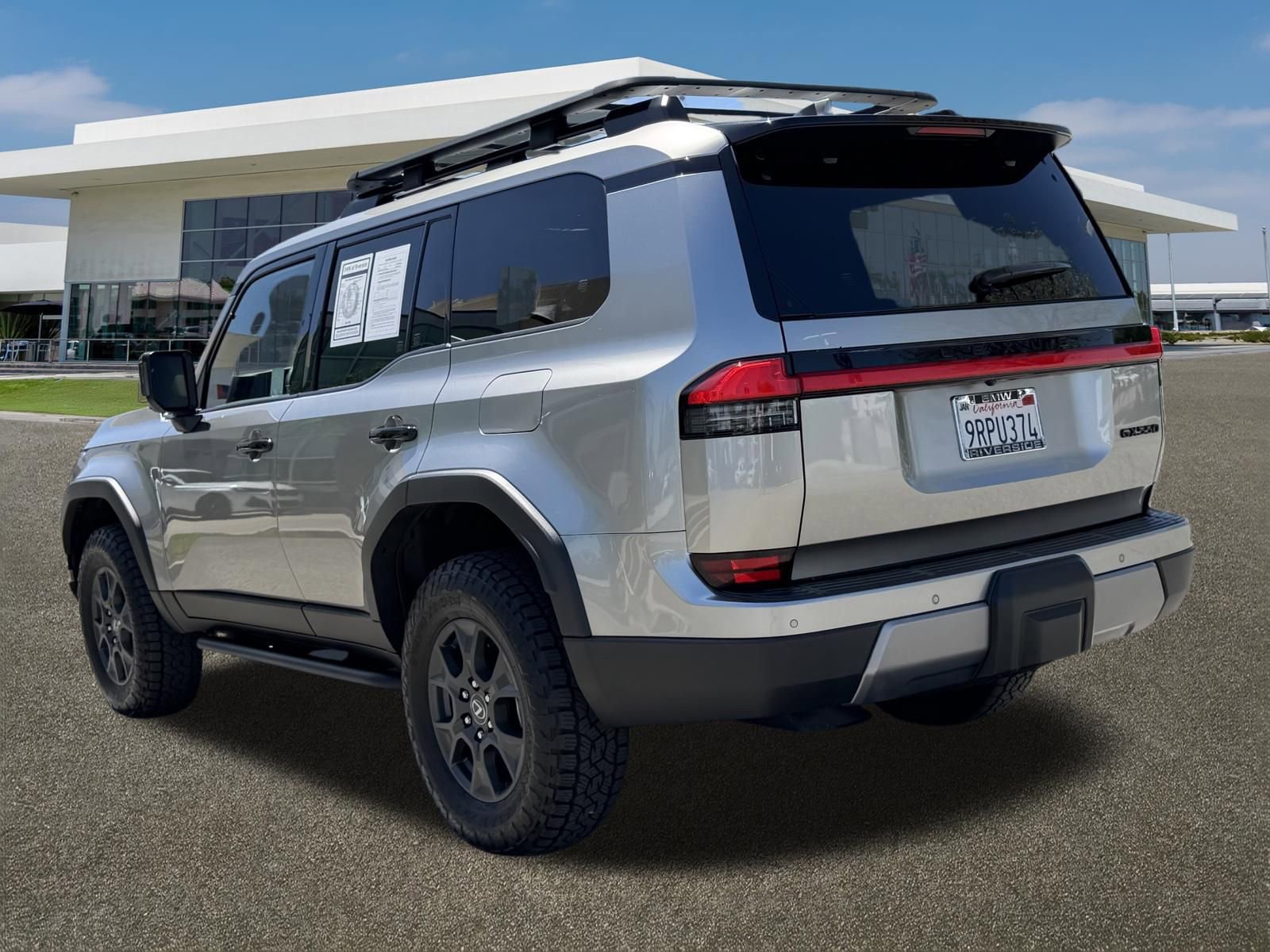 Used 2024 Lexus GX 550 AWD/4WD image 7