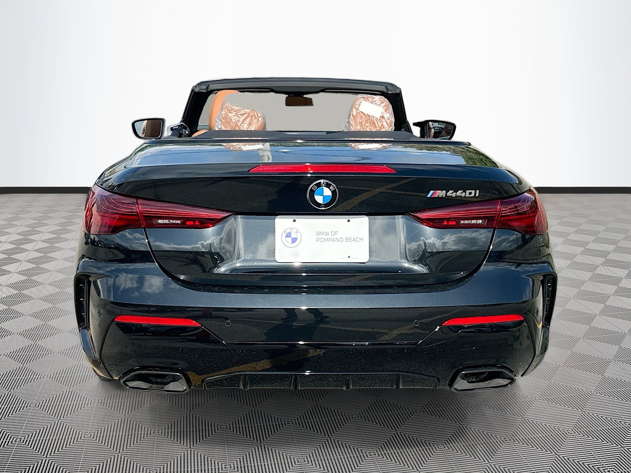 New 2026 BMW M440i Convertible w/ Premium Package RWD image 5