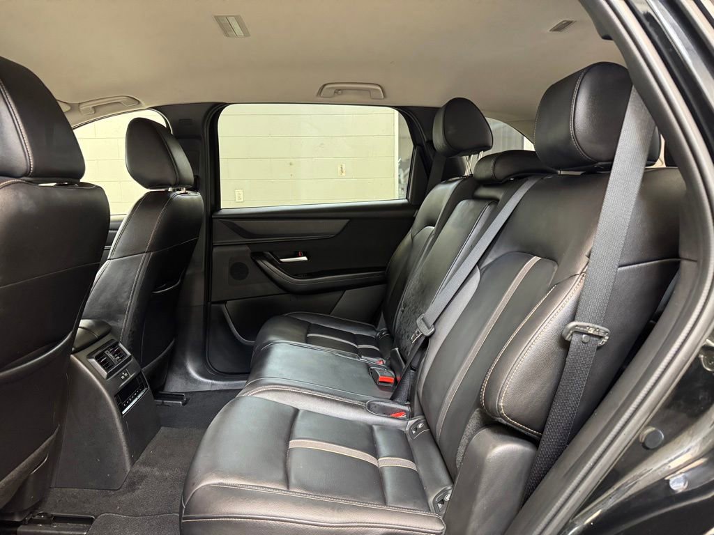 Used 2025 MAZDA CX-90 3.3 Turbo w/ Select Package AWD/4WD image 17
