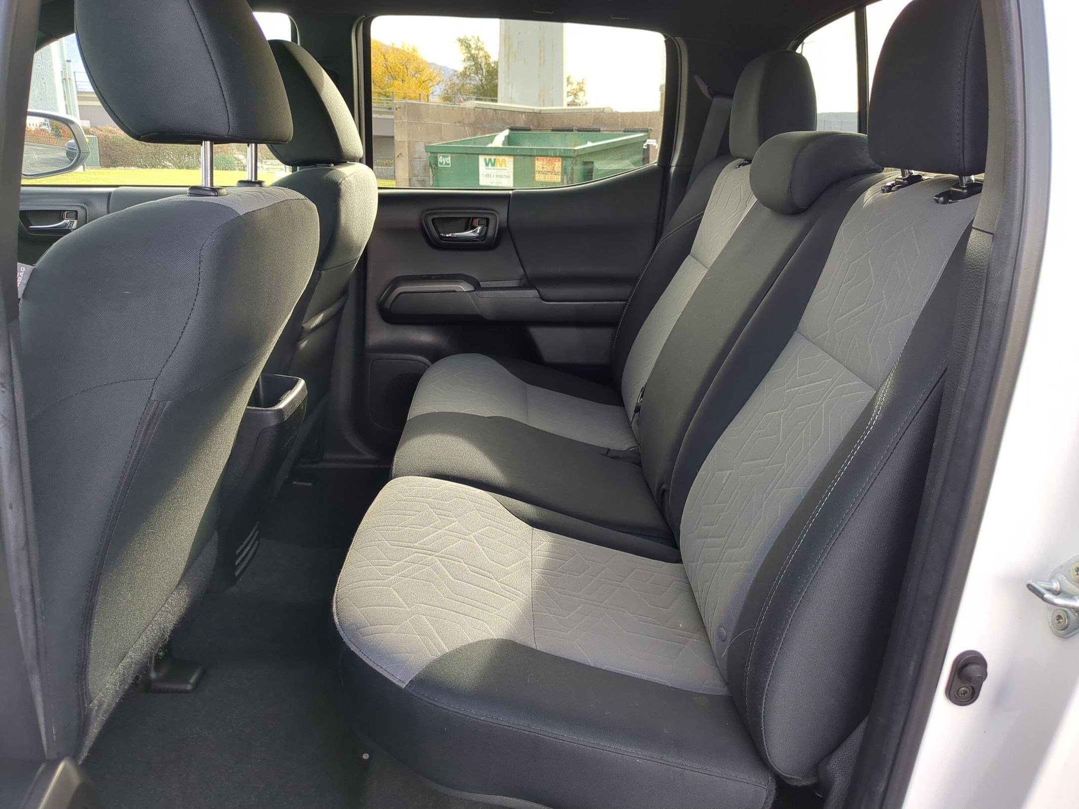 Used 2022 Toyota Tacoma TRD Sport image 19