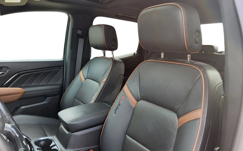 Used 2023 GMC Canyon AT4 w/ AT4 Premium Package AWD/4WD image 25