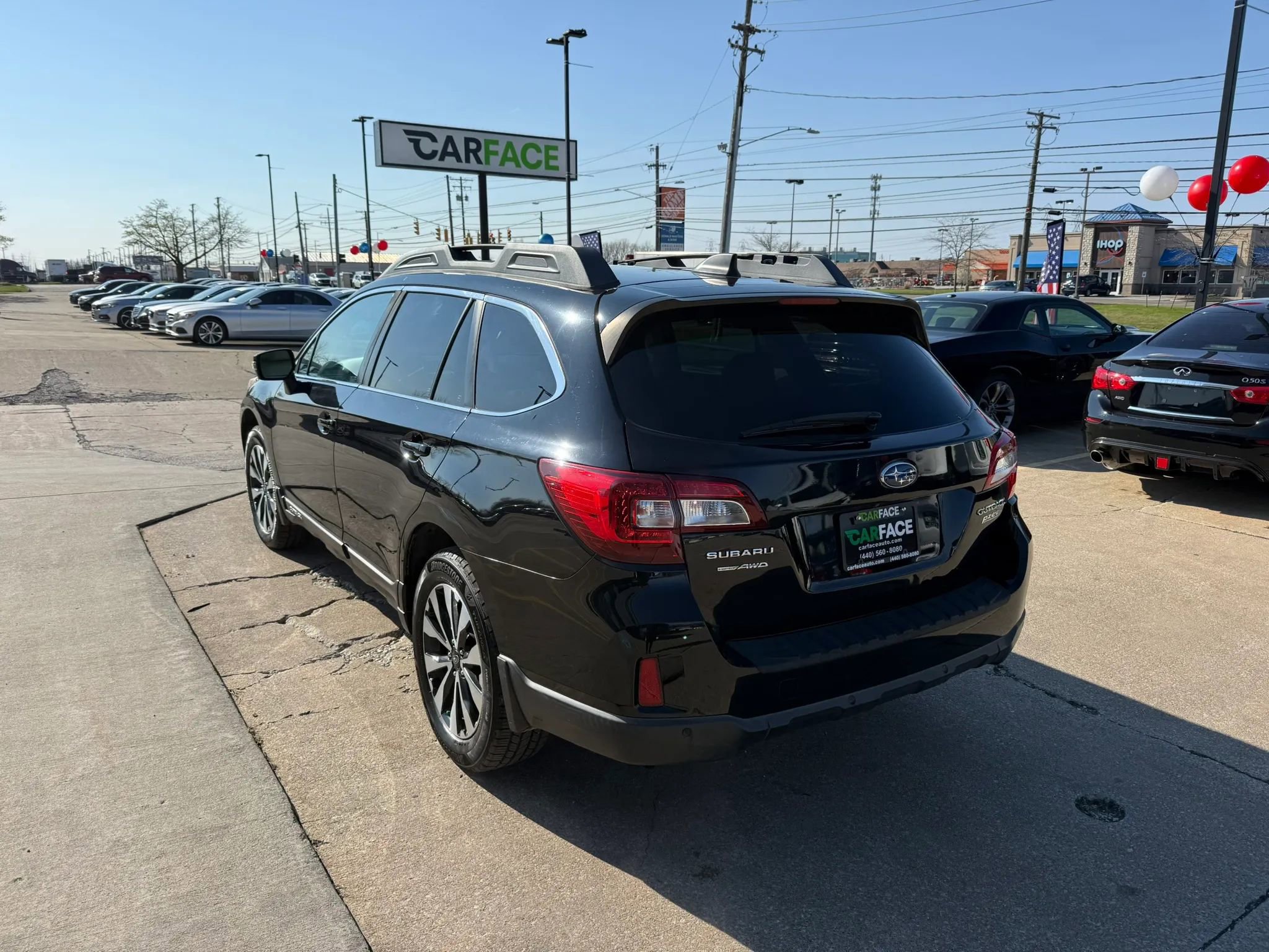 Used 2017 Subaru Outback 2.5i Limited AWD/4WD image 8