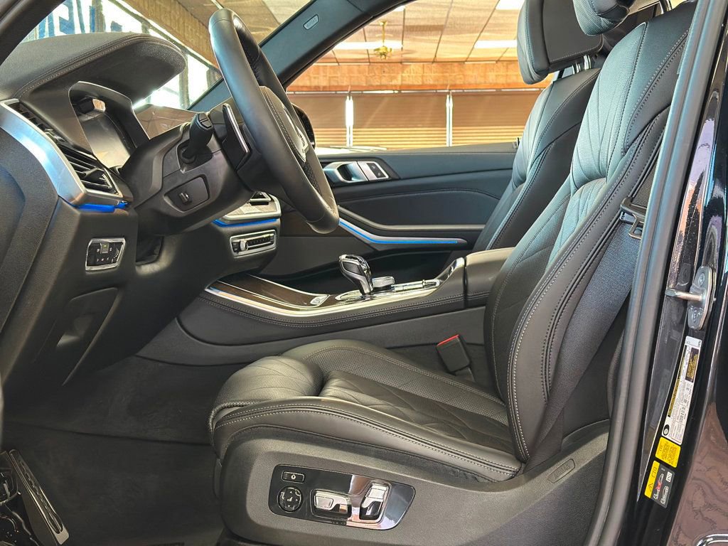 Used 2023 BMW X5 xDrive45e w/ Executive Package image 23