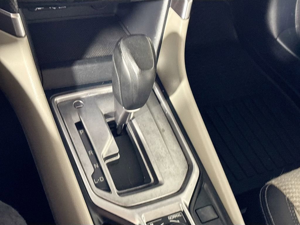 Used 2023 Subaru Forester Premium AWD/4WD image 17