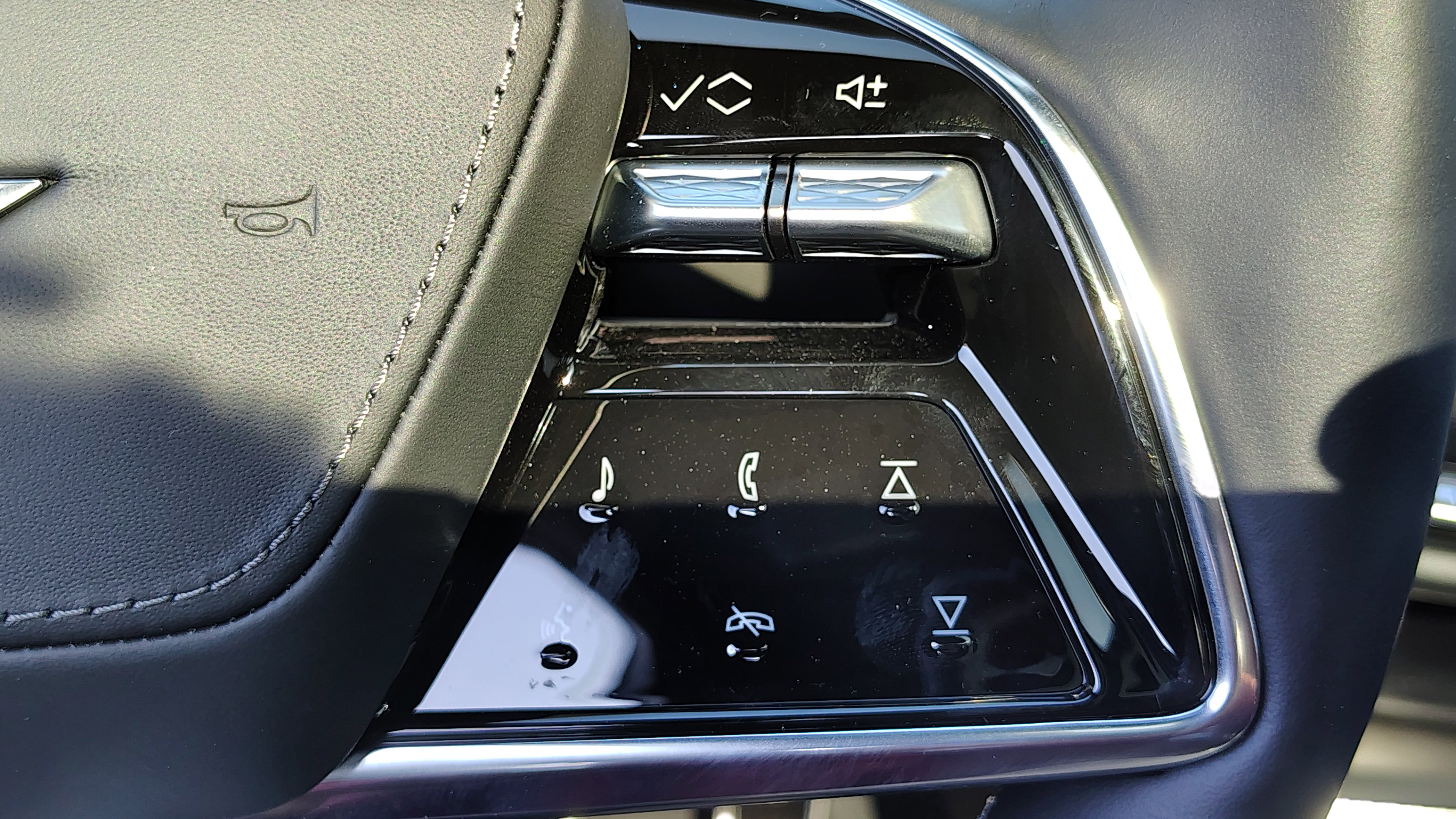 New 2026 Cadillac Lyriq V w/ LPO, Floor Liner Package image 16