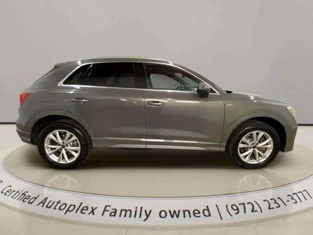 Used 2024 Audi Q3 2.0T Premium w/ Convenience Package AWD/4WD image 6