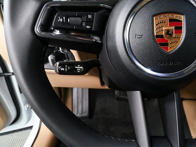 New 2026 Porsche Macan S image 10