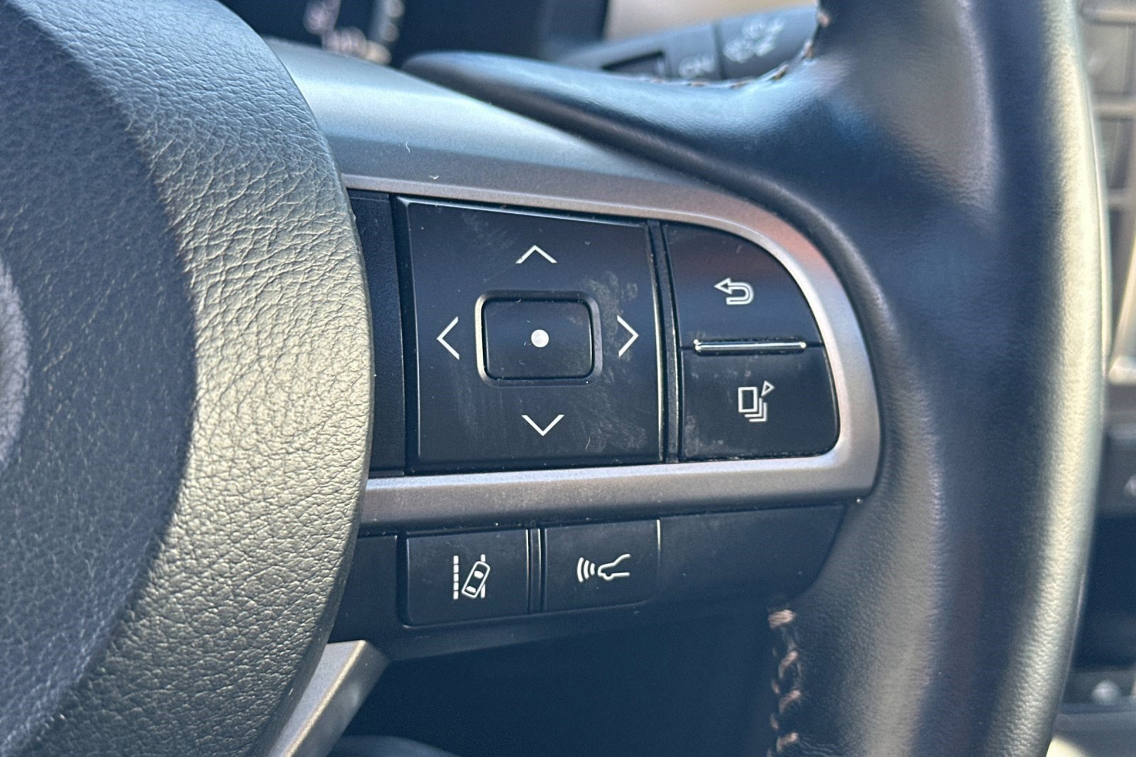 Certified 2021 Lexus GX 460 Premium w/ Premium Package image 32