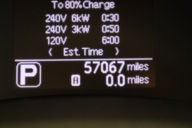 Used 2013 Nissan Leaf SV w/ LED & Quick Charge Pkg FWD image 15