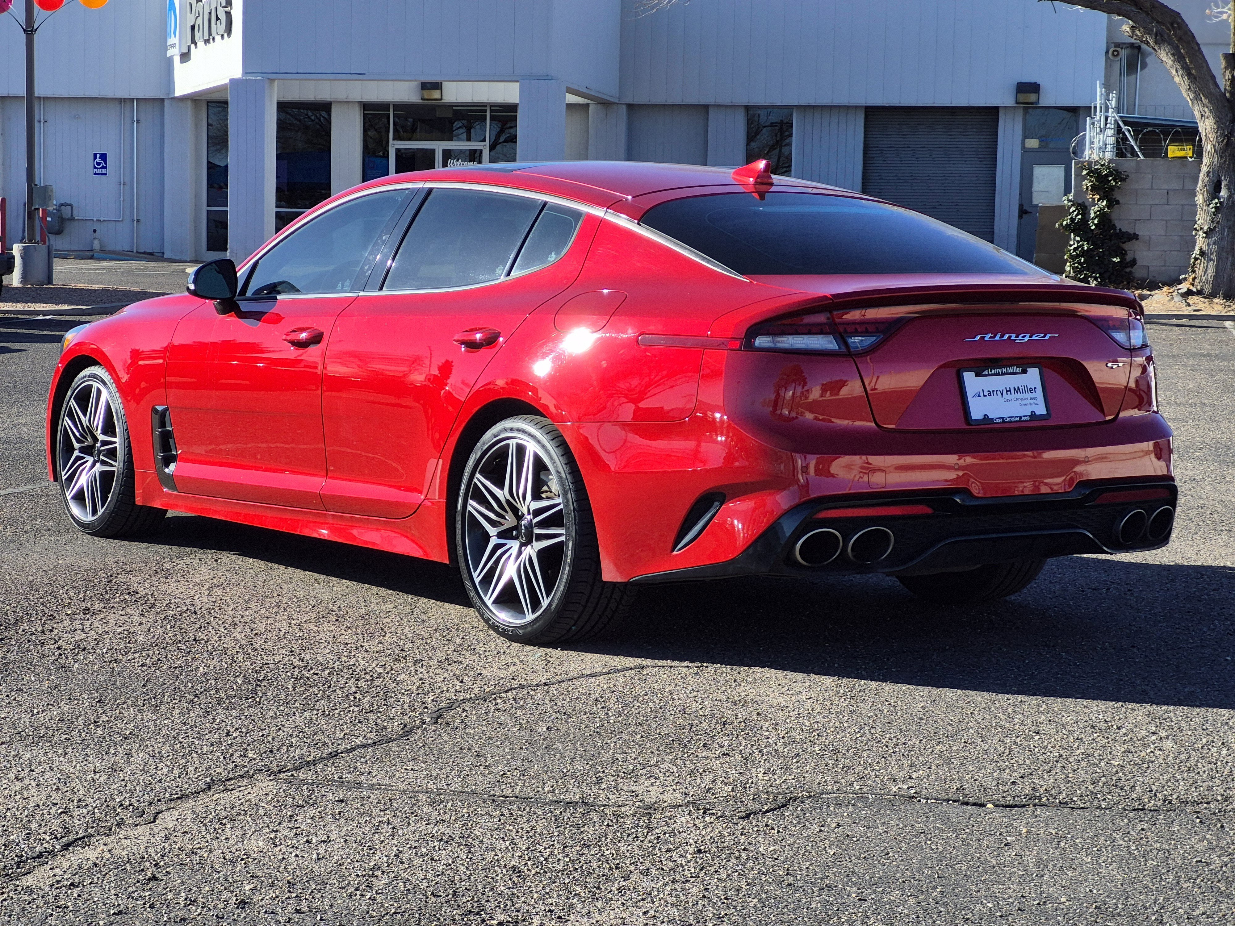 Used 2022 Kia Stinger GT1 image 5