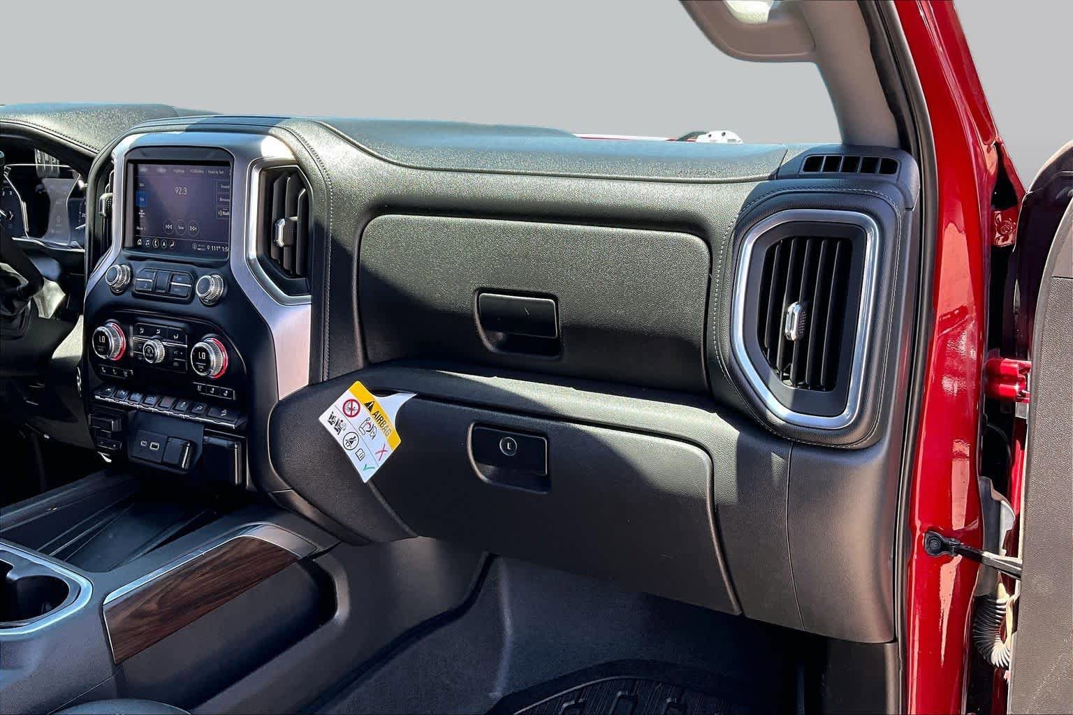 Used 2021 GMC Sierra 1500 SLT AWD/4WD image 19
