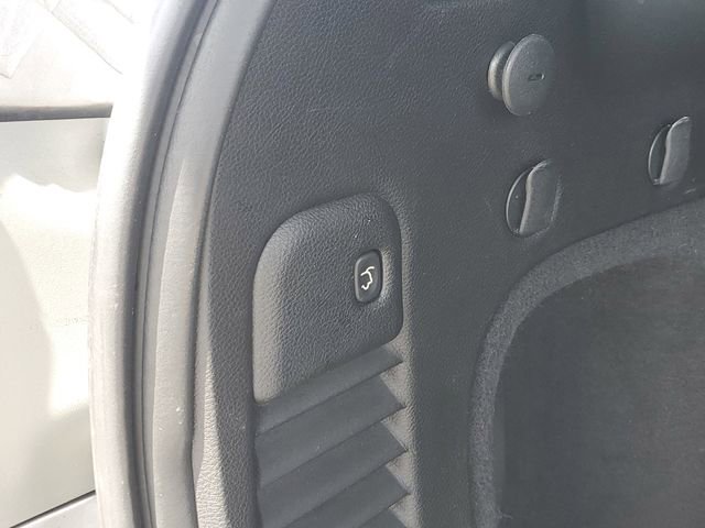Used 2015 Jeep Grand Cherokee Overland image 9
