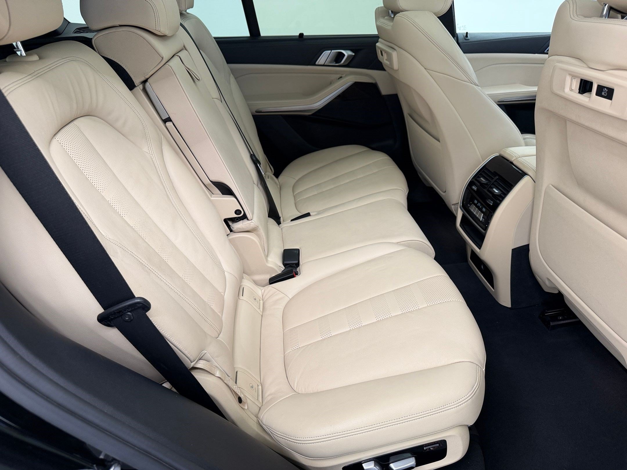 Used 2020 BMW X5 sDrive40i w/ Convenience Package RWD image 29