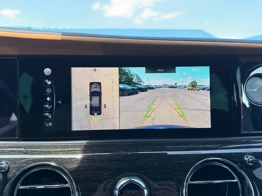 Used 2022 Rolls-Royce Ghost AWD/4WD image 31