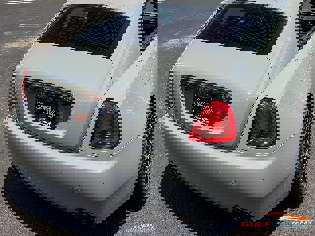 Used 2018 Rolls-Royce Wraith image 59