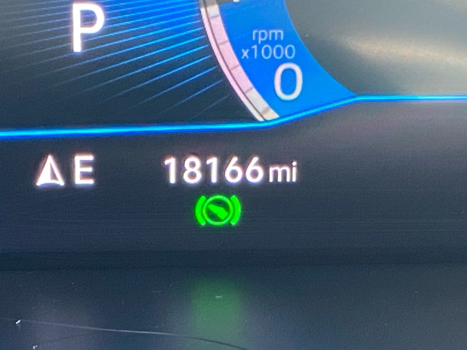 Certified 2023 Volkswagen Tiguan SE R-Line FWD image 14