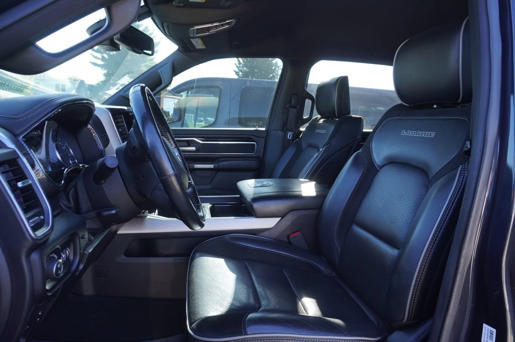 Used 2019 RAM 1500 Laramie w/ Sport Appearance Package AWD/4WD image 2
