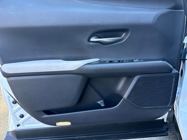 Used 2020 Lexus UX 250h w/ Accessory Package image 11