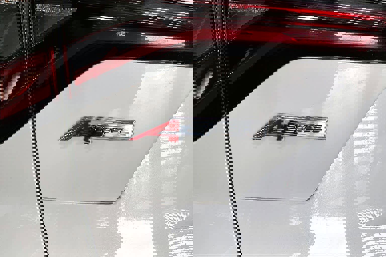 Used 2022 Acura MDX A-Spec image 7