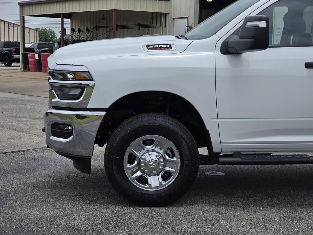 New 2026 RAM 2500 Tradesman AWD/4WD image 10