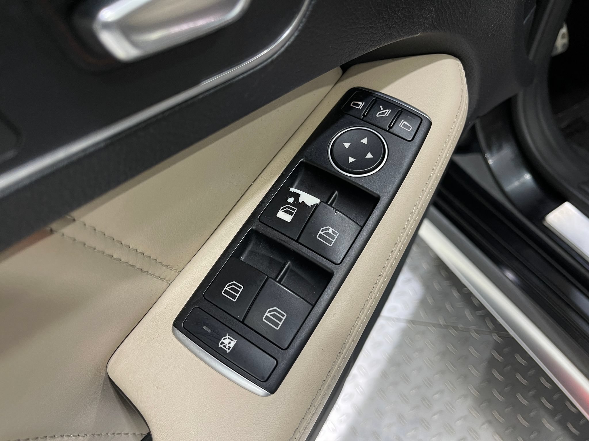 Used 2015 Mercedes-Benz E 63 AMG S-Model image 16