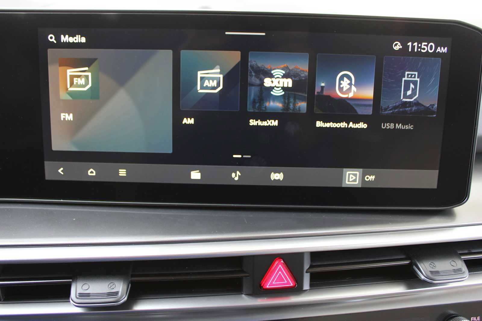 New 2026 Kia Sorento S w/ S Panoramic Sunroof Package FWD image 43