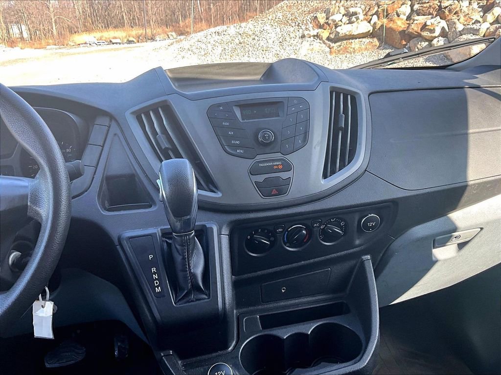 Used 2018 Ford Transit 250 130 Low Roof image 27