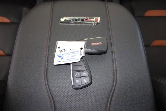 Used 2025 GMC Sierra 2500 AT4 w/ AT4 Premium Plus Package AWD/4WD image 28