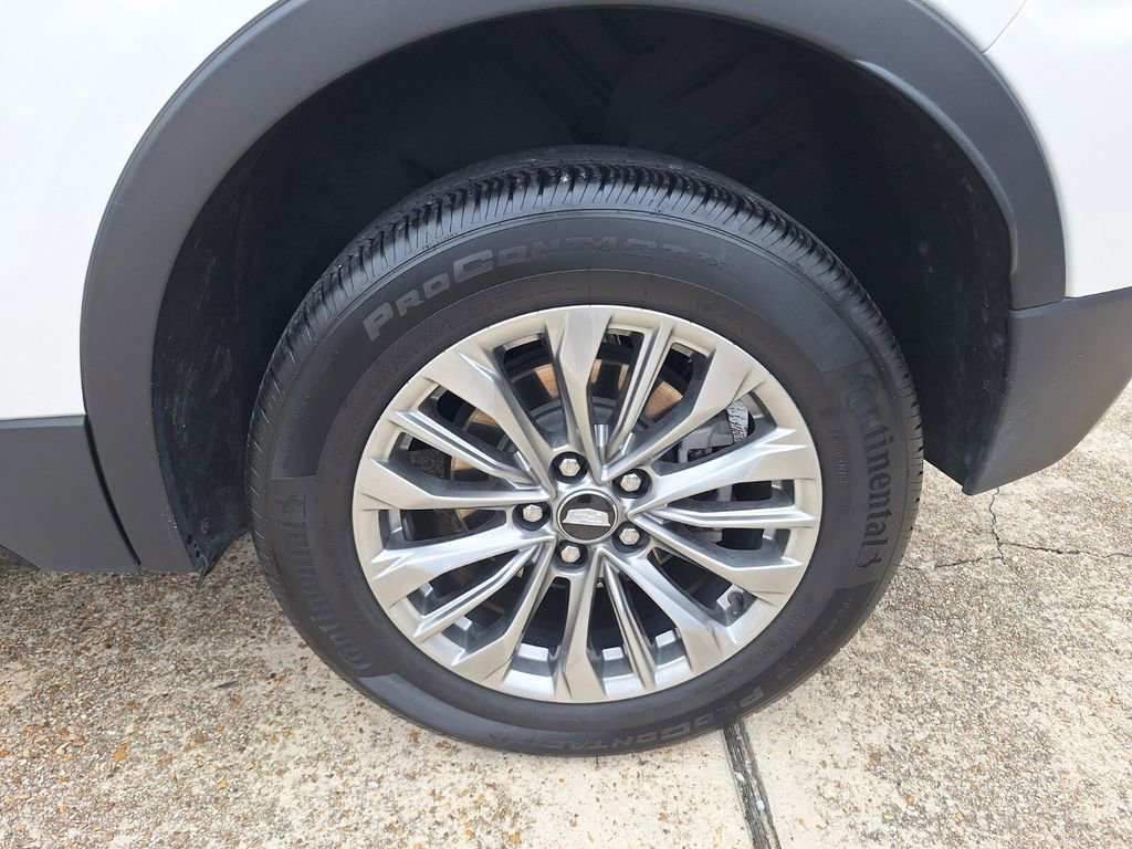 Certified 2024 Cadillac XT4 Premium Luxury image 25