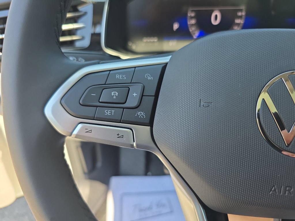 New 2026 Volkswagen Jetta SE FWD image 14