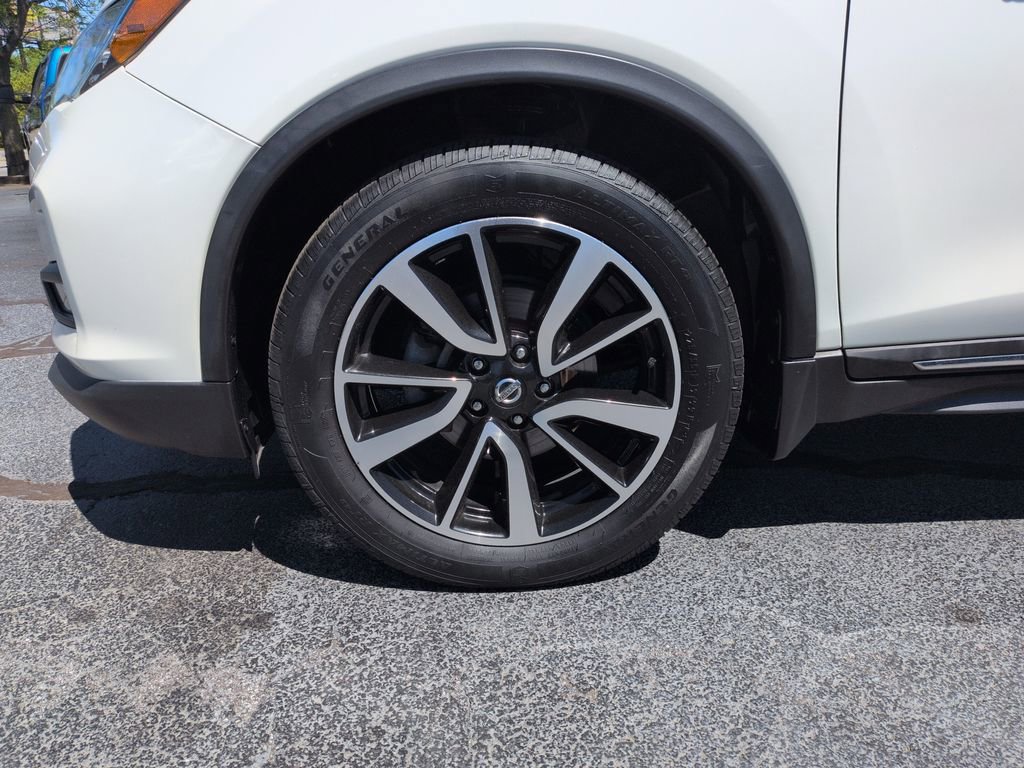 Used 2019 Nissan Rogue SL w/ Premium Package image 27