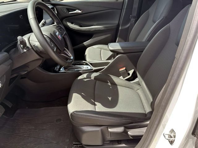 Certified 2024 Buick Encore GX Preferred FWD image 17