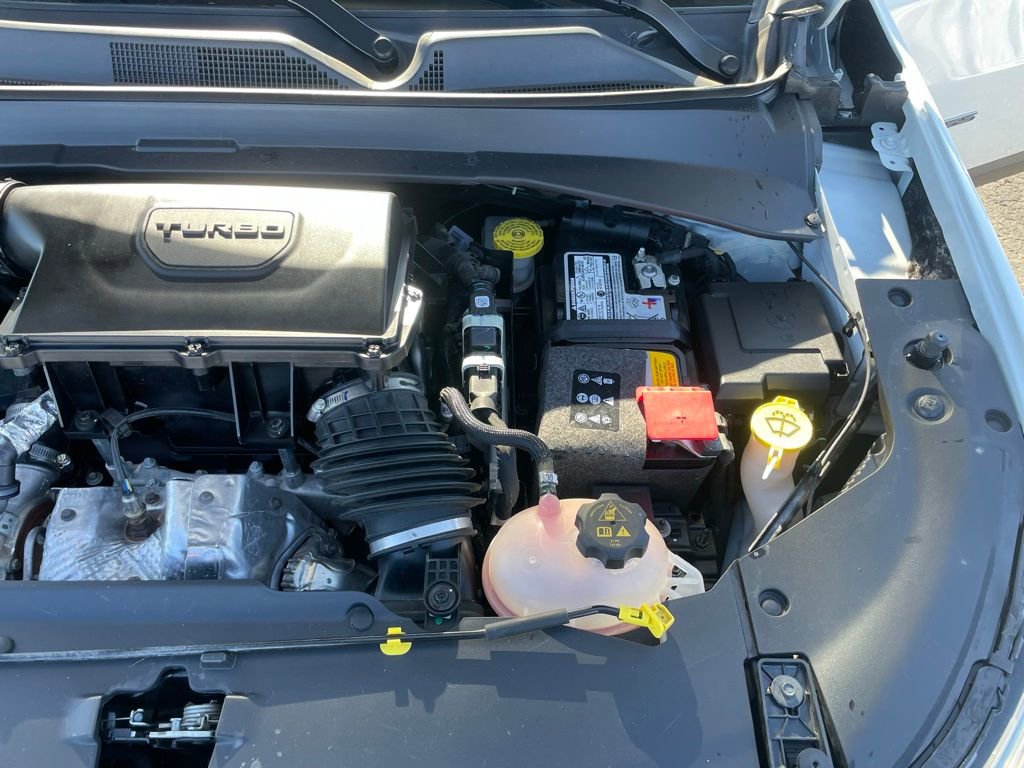 Used 2024 Jeep Compass Latitude image 38