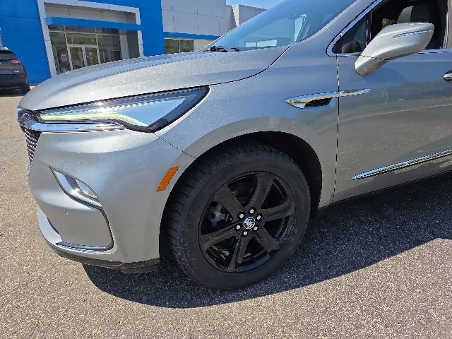 Used 2024 Buick Enclave Essence w/ Experience Buick Package AWD/4WD image 36