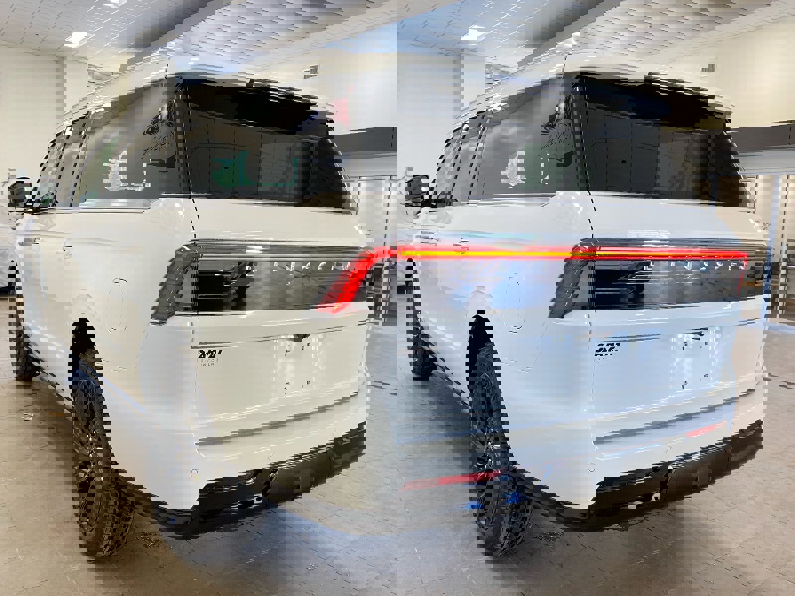 New 2026 Lincoln Navigator L Black Label image 12