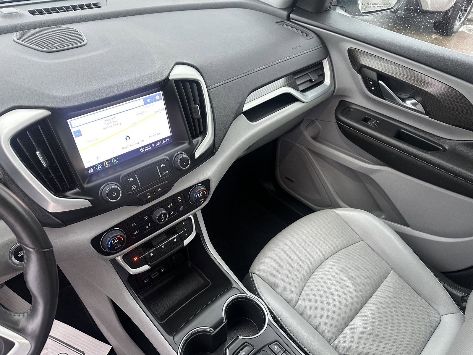 Used 2022 GMC Terrain SLT w/ Infotainment Package II image 42