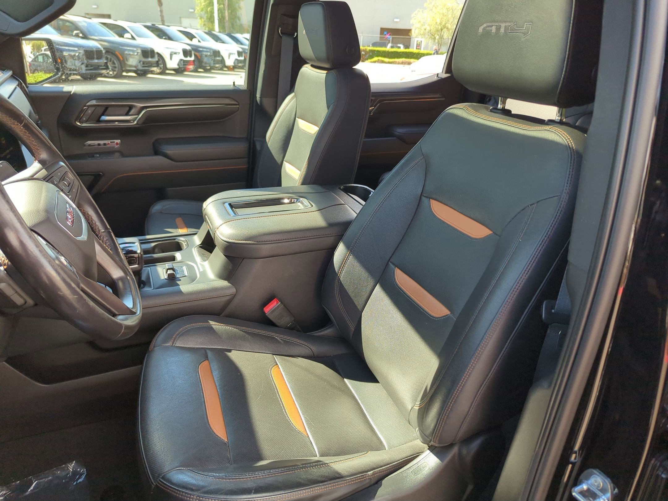 Used 2022 GMC Sierra 1500 AT4 w/ AT4 Premium Package image 16