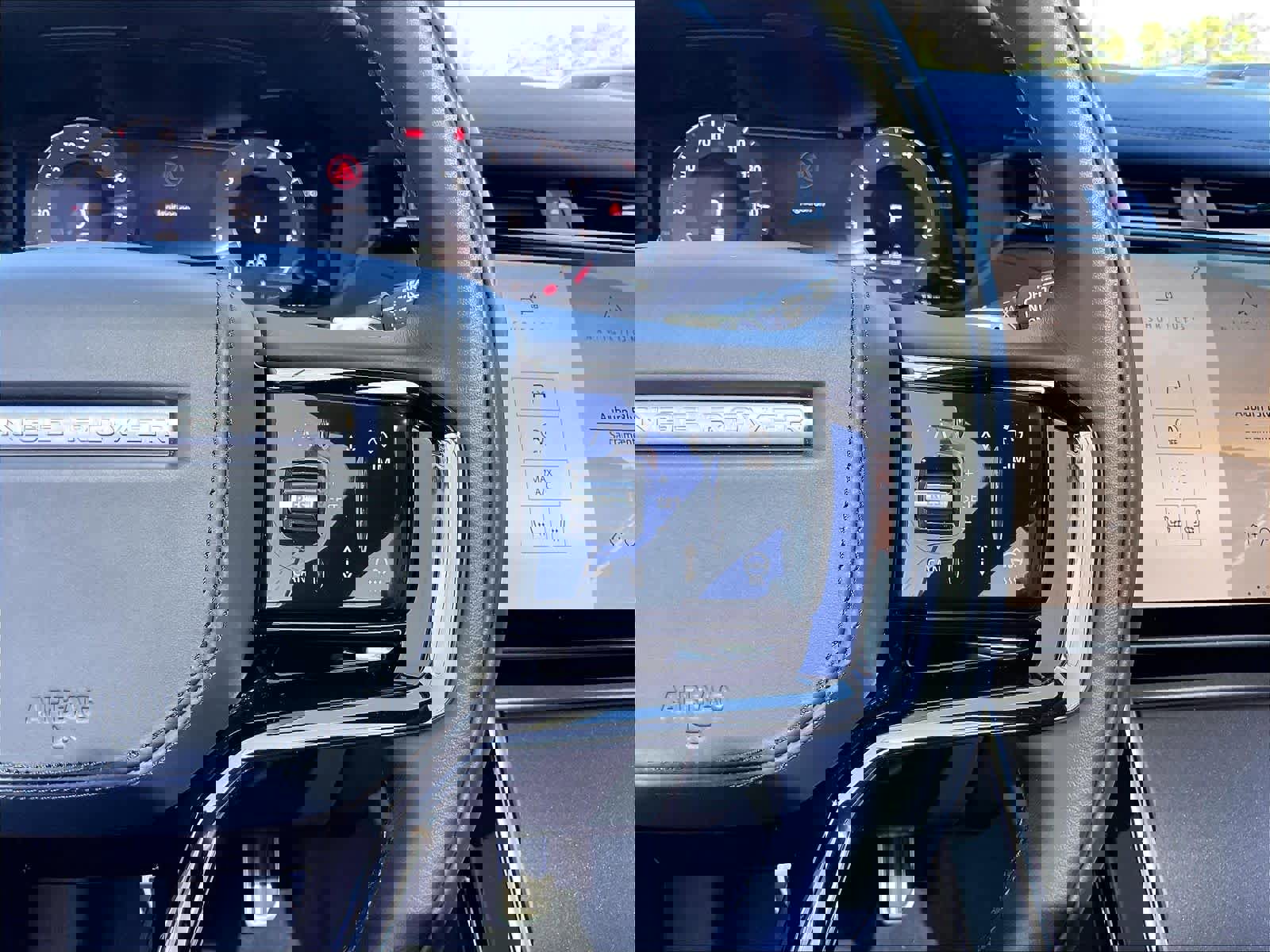 Used 2026 Land Rover Range Rover Velar Dynamic SE image 21