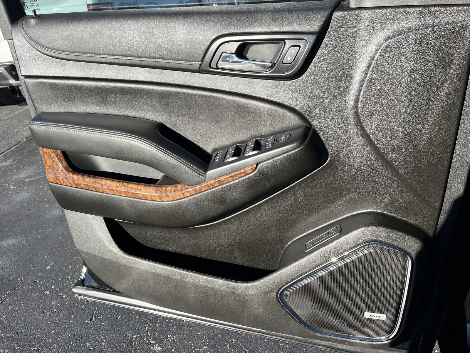 Used 2019 Chevrolet Tahoe Premier w/ RST 6.2L Performance Edition image 16