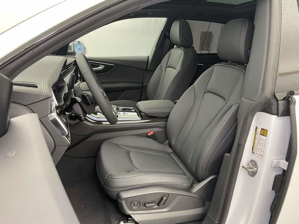 New 2026 Audi Q8 Premium Plus image 5