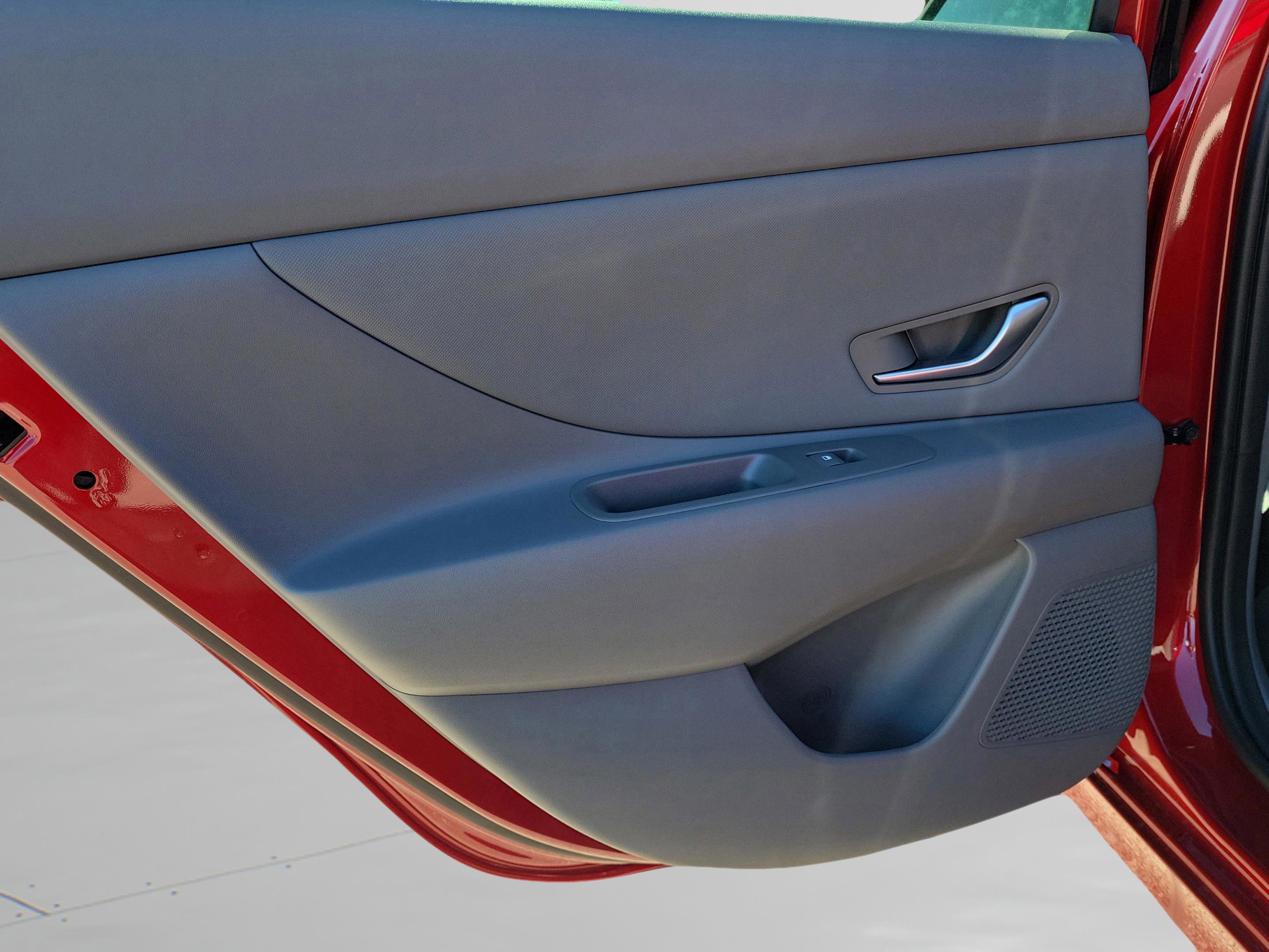 New 2026 Hyundai Elantra SEL Sport image 30