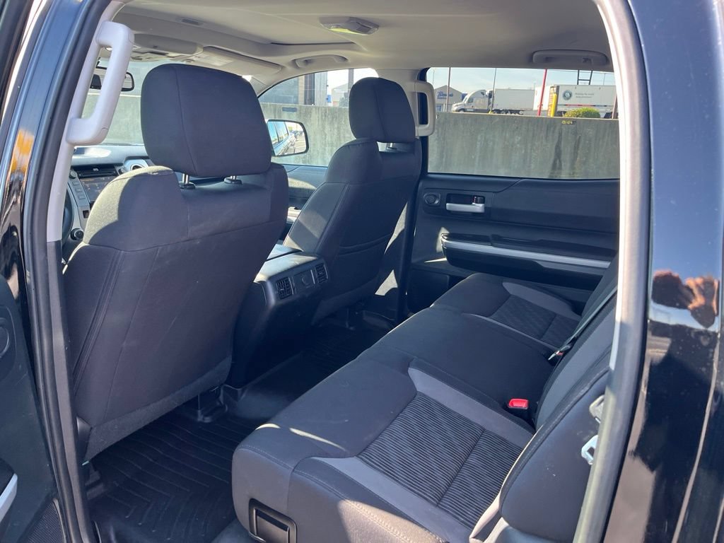 Used 2016 Toyota Tundra SR5 AWD/4WD image 27