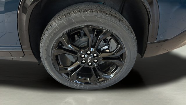 New 2027 Chevrolet Traverse RS w/ LPO, Floor Liner Package AWD/4WD image 7