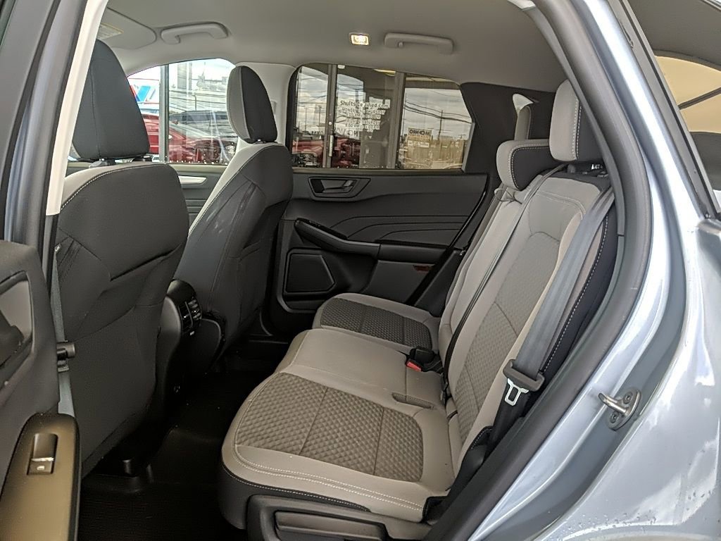 Used 2022 Ford Escape SE w/ Convenience Package image 14