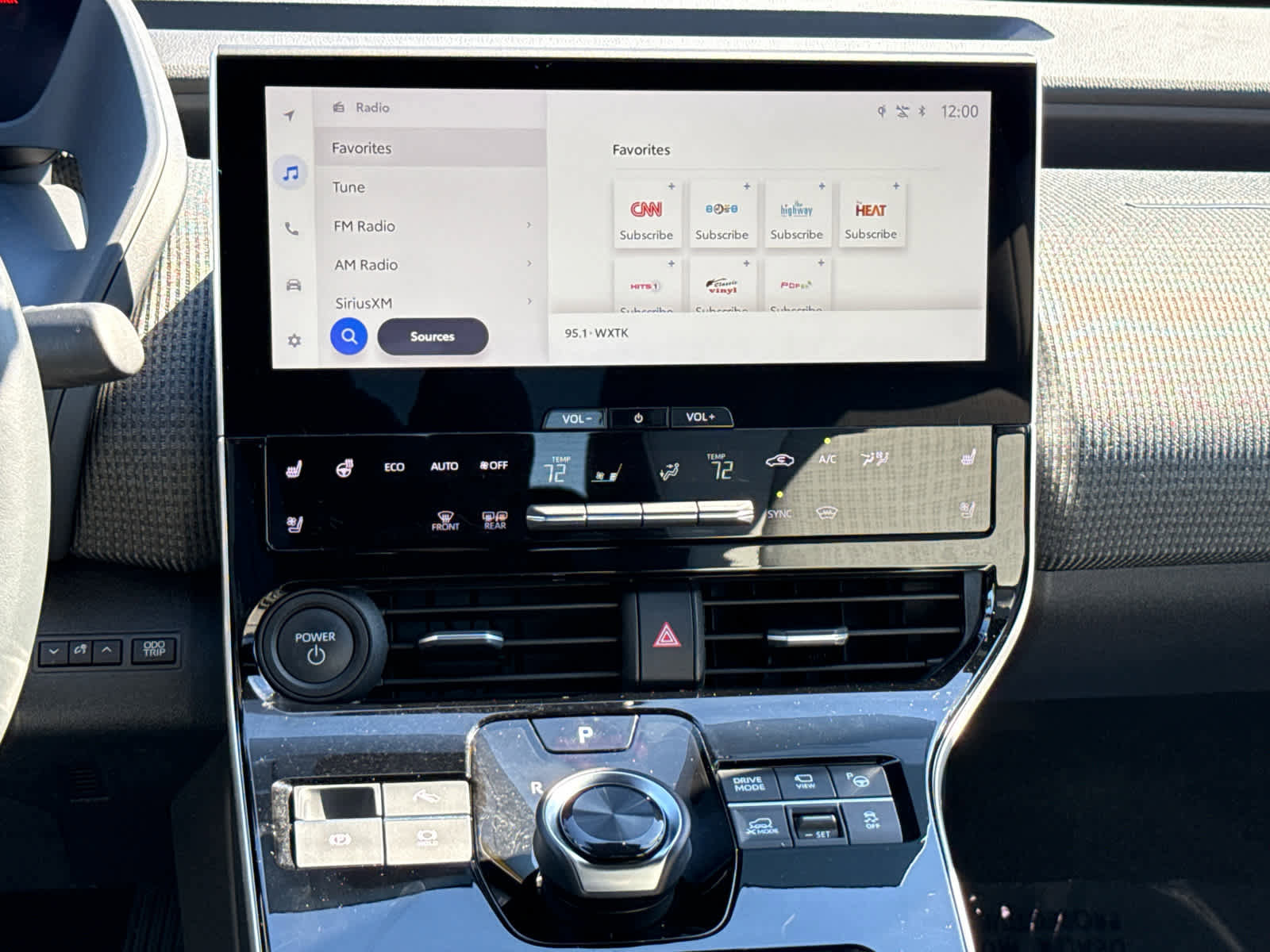 Used 2024 Subaru Solterra Touring image 15