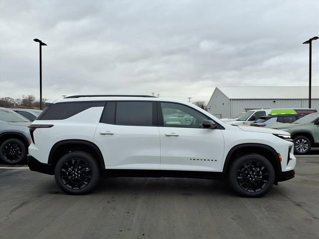 New 2026 Chevrolet Traverse LT w/ Midnight/Sport Edition AWD/4WD image 2