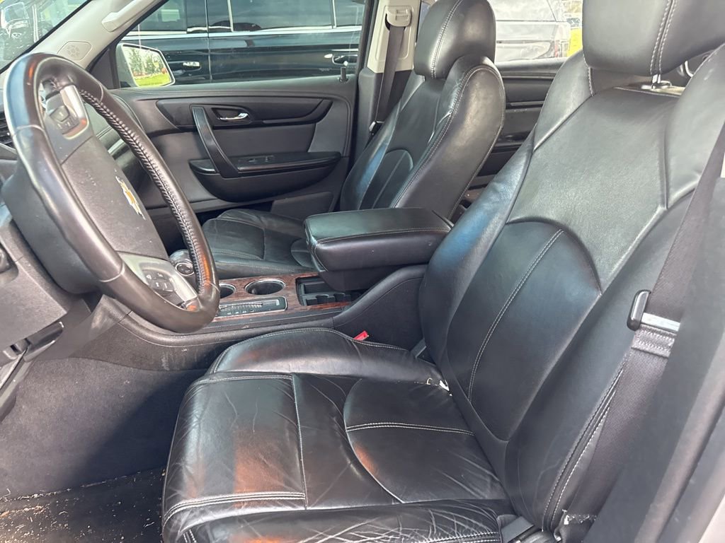 Used 2014 Chevrolet Traverse LT image 9