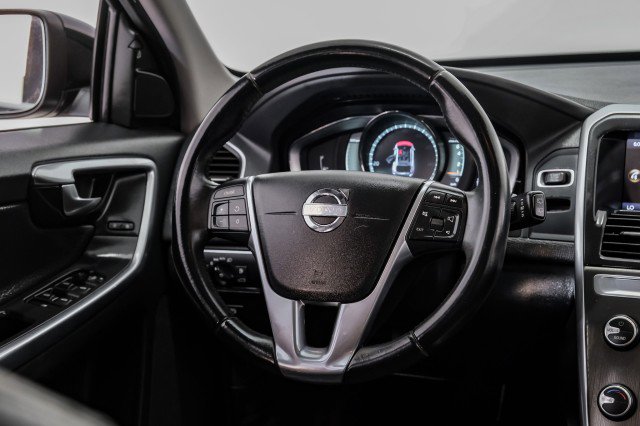 Used 2014 Volvo XC60 3.2 image 14